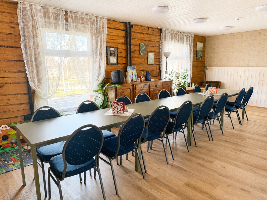 Peomaja saal Kohvik Tee-Line'is Järva-Jaanis